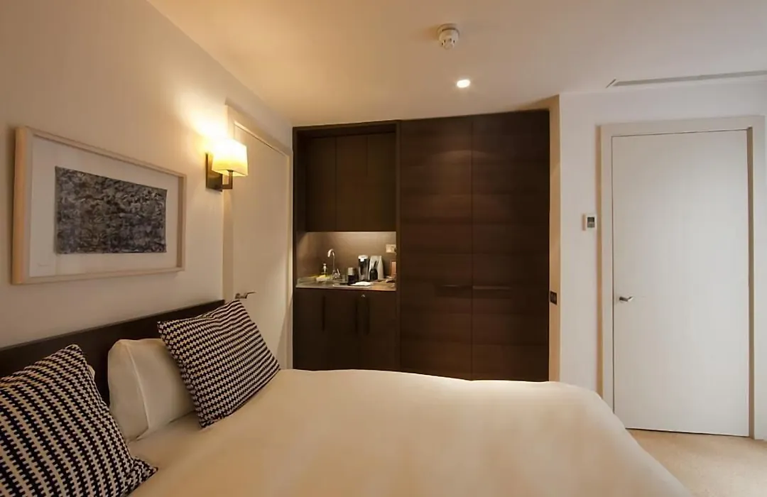 Nottingham Place Hotel-1